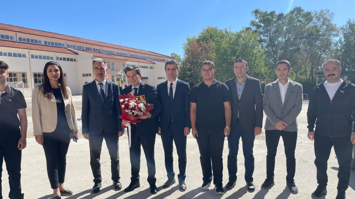 Kaymakamımız Sayın Taner TENGİR'in Okulumuza Ziyareti